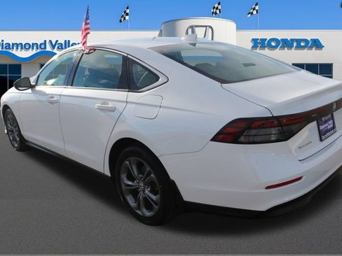 Used 2024 Honda Accord EX image 4