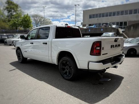 New 2026 RAM 1500 Big Horn AWD/4WD image 12