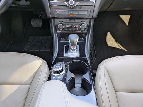 Used 2018 INFINITI QX30 Premium w/ Cargo Package image 19