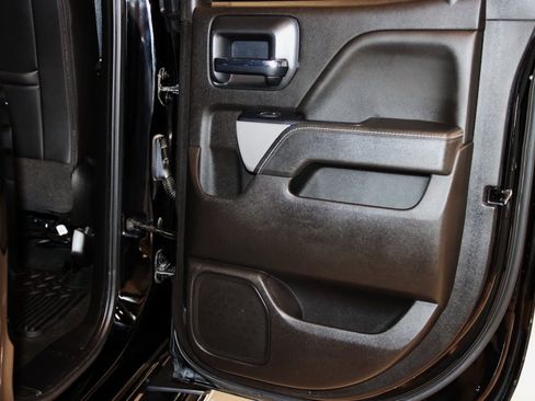 Used 2018 Chevrolet Silverado 1500 LTZ Z71 w/ LTZ Plus Package image 71