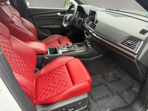 Used 2018 Audi SQ5 Prestige w/ Prestige Package AWD/4WD image 14