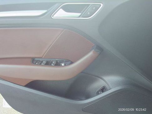 Used 2018 Audi A3 2.0T Premium image 15