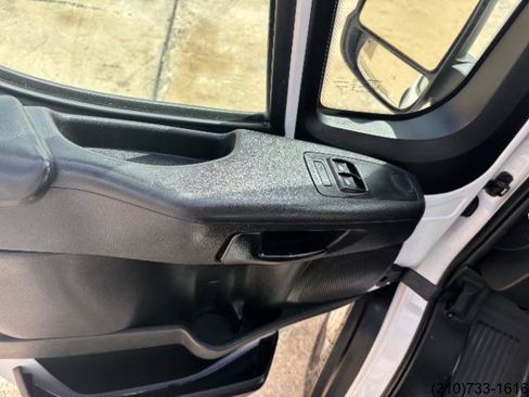Used 2023 RAM ProMaster 2500 FWD image 15