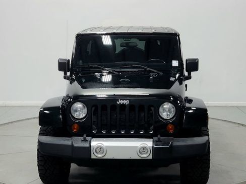 Used 2012 Jeep Wrangler Unlimited Sahara w/ Dual Top Group AWD/4WD image 2