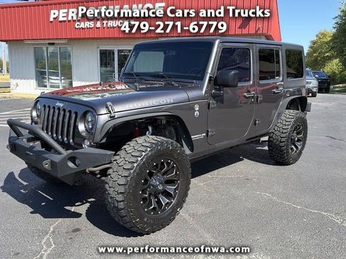 Used 2016 Jeep Wrangler Unlimited Rubicon w/ Connectivity Group AWD/4WD image 1