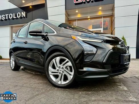 Used 2023 Chevrolet Bolt LT image 5