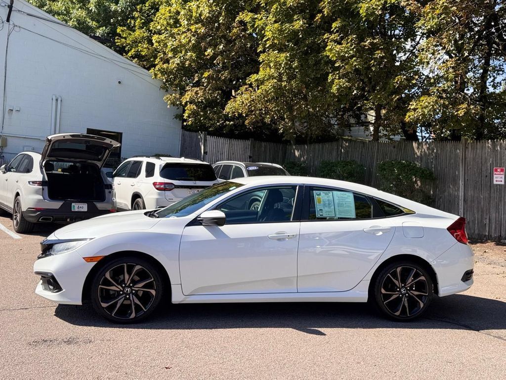 Used 2019 Honda Civic Sport image 3