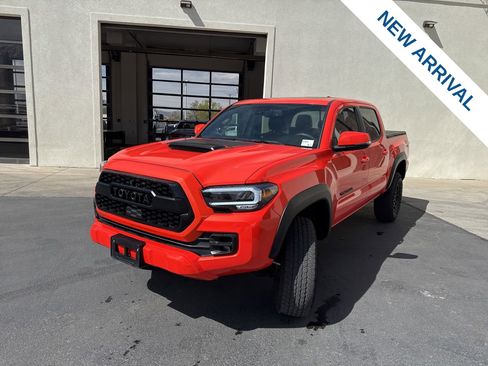 Used 2023 Toyota Tacoma TRD Pro image 3