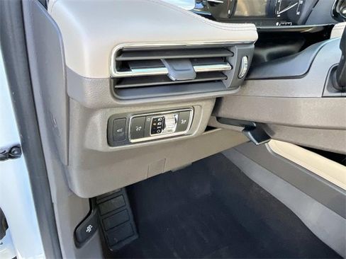 Used 2022 Lincoln Corsair FWD w/ Equipment Group 101A image 29