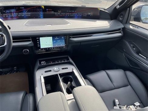 New 2025 Lincoln Navigator L Reserve w/ Jet Appearance Package image 15