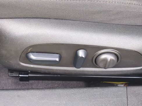 Used 2024 Chevrolet Malibu LT FWD image 12