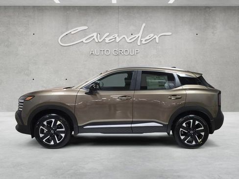 New 2026 Nissan Kicks SV w/ SV Premium Package AWD/4WD image 13
