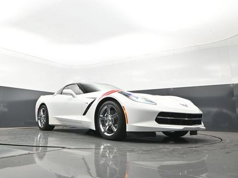 Used 2015 Chevrolet Corvette Stingray Coupe w/ 2LT Preferred Equipment Group RWD image 27