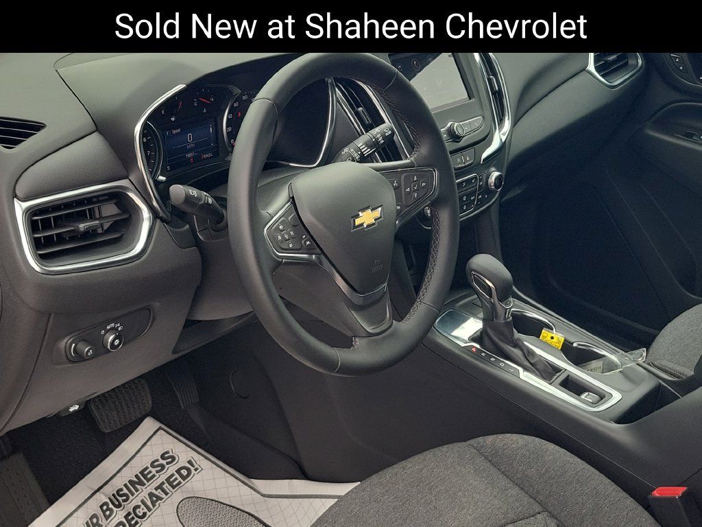 Certified 2024 Chevrolet Equinox LT w/ LPO, Floor Liner Package FWD image 8
