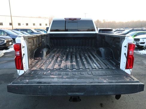 Used 2024 Chevrolet Silverado 3500 High Country w/ High Country Premium Package image 23