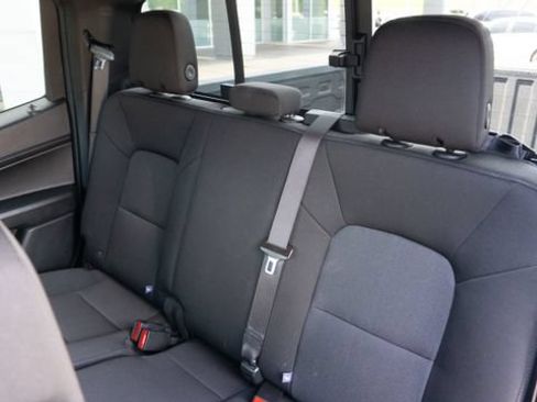 Used 2024 Chevrolet Colorado Trail Boss w/ Advanced Trailering Package AWD/4WD image 16