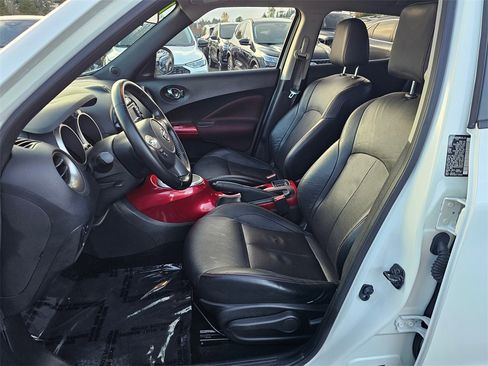 Used 2013 Nissan Juke SL image 20