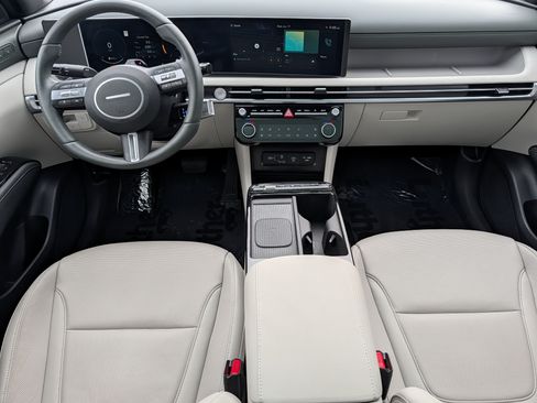 Certified 2026 Hyundai Tucson Limited AWD/4WD image 10