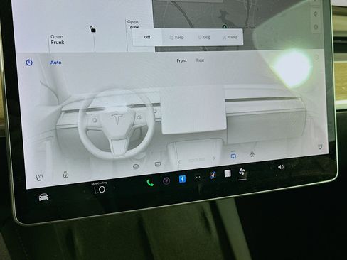 Used 2022 Tesla Model Y Performance AWD/4WD image 23