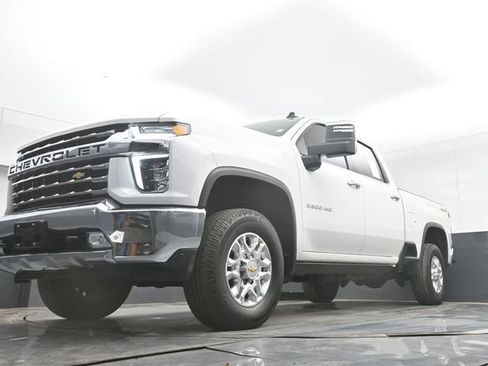 Used 2023 Chevrolet Silverado 2500 LTZ AWD/4WD image 41