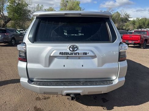 Used 2018 Toyota 4Runner SR5 image 4