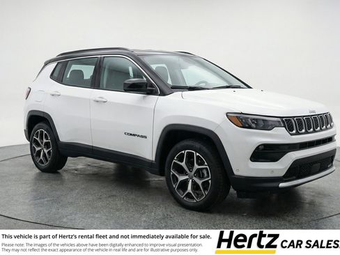 Used 2025 Jeep Compass Limited image 1