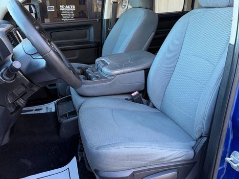Used 2014 RAM 1500 Express image 10