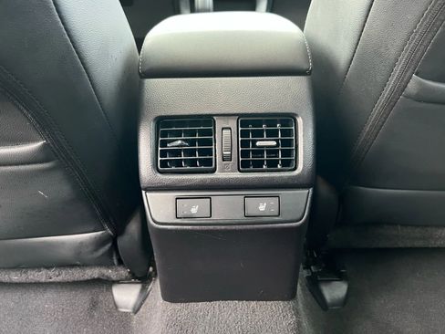 Used 2015 Subaru Outback 2.5i Limited image 26