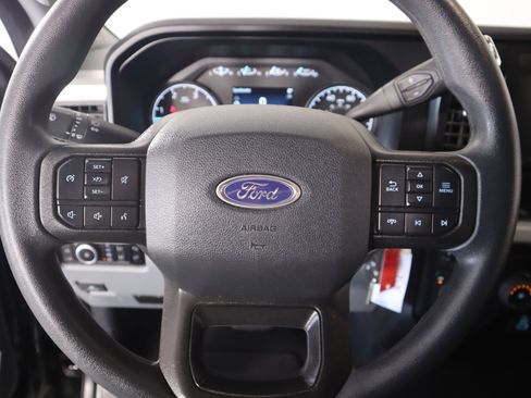 Used 2025 Ford F350 XLT w/ FX4 Off-Road Package image 3
