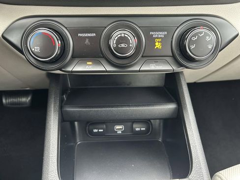 Certified 2023 Kia Forte LXS w/ LXS Technology Package image 23