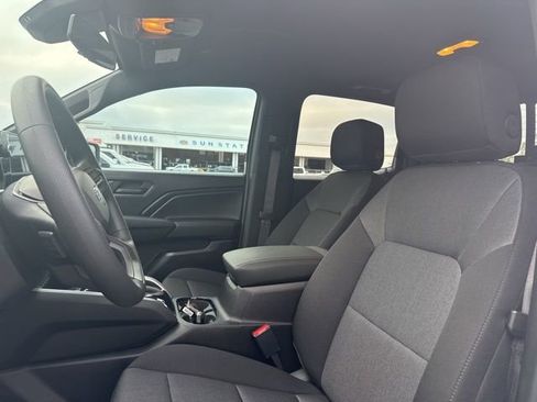 Used 2026 Chevrolet Colorado Trail Boss image 8