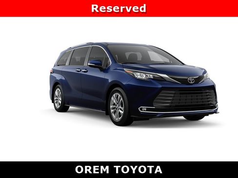New 2026 Toyota Sienna Limited AWD/4WD image 15