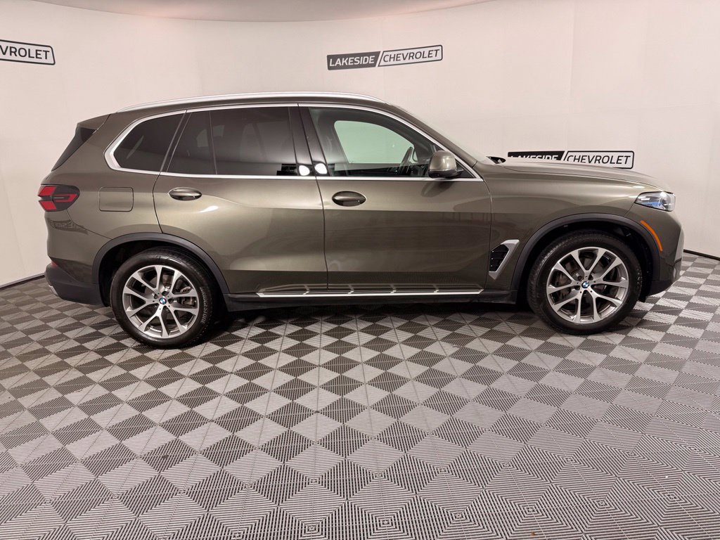 Used 2026 BMW X5 xDrive40i AWD/4WD image 7