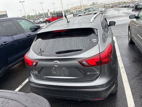Used 2017 Nissan Rogue Sport SV w/ SV Premium Package AWD/4WD image 10