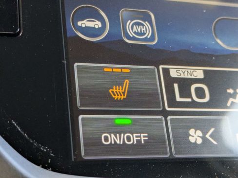 New 2025 Subaru Forester Premium image 29