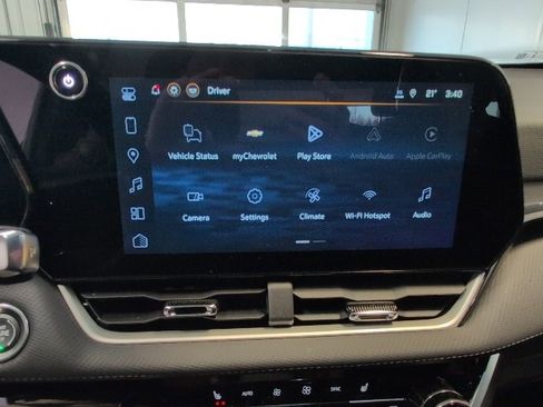 Used 2026 Chevrolet Equinox LT w/ Convenience Package II image 19