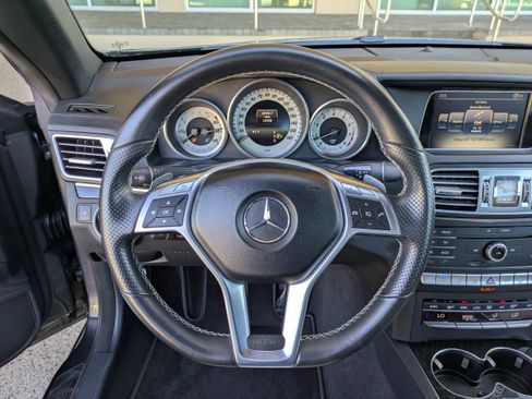 Used 2017 Mercedes-Benz E 550 Cabriolet image 18