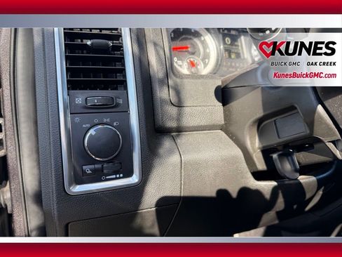 Used 2024 RAM 1500 Classic Warlock image 12