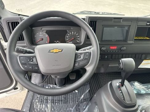 New 2025 Chevrolet Low Cab Forward 4500 XD RWD image 15