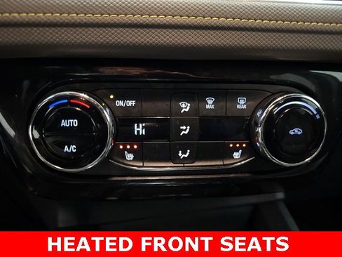 Used 2024 Chevrolet TrailBlazer ACTIV w/ Convenience Package image 18