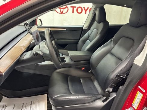 Used 2023 Tesla Model Y Long Range image 24