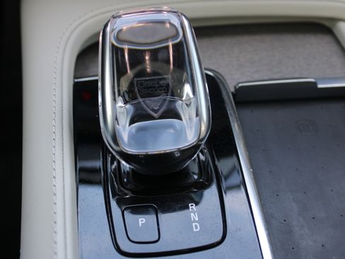 Used 2021 Volvo XC90 T8 Inscription w/ Advanced Package image 28