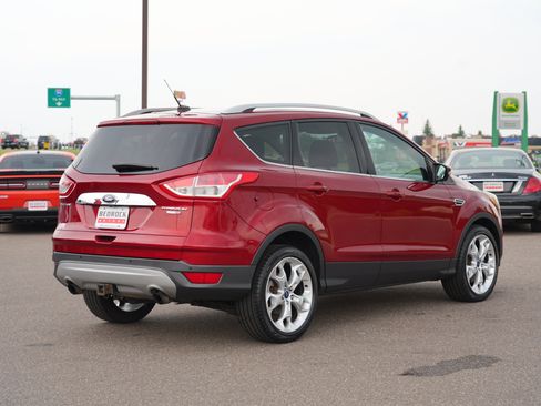 Used 2015 Ford Escape Titanium w/ Equipment Group 301A AWD/4WD image 3