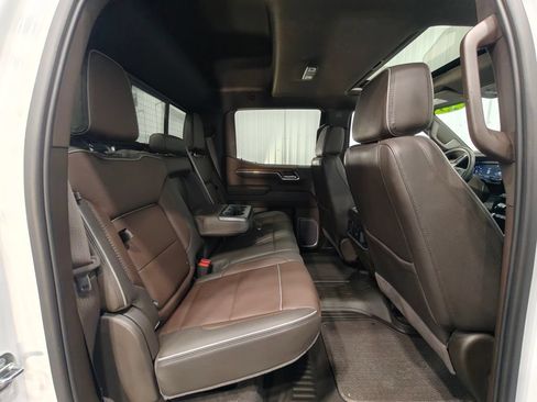 Used 2023 GMC Sierra 1500 Denali w/ Denali Reserve Package AWD/4WD image 36