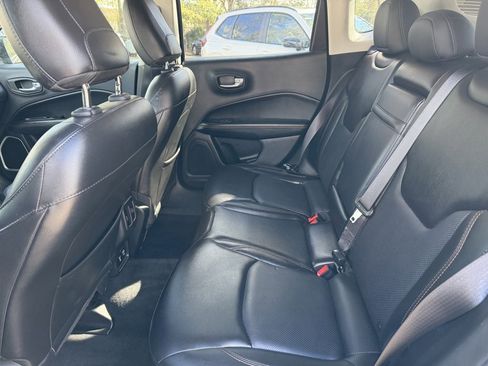 Used 2018 Jeep Compass Limited w/ Navigation Group image 10