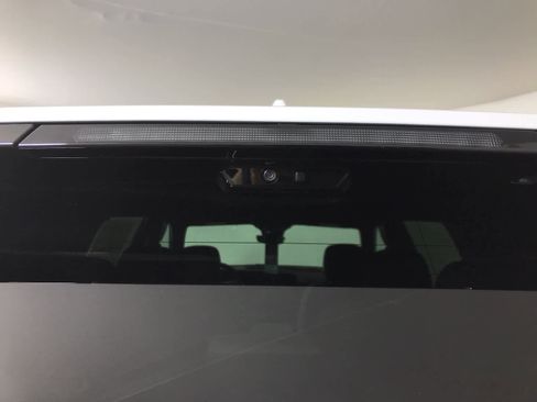 New 2026 Chevrolet Traverse LT w/ Driver Confidence Package image 21