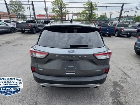 Certified 2022 Ford Escape SEL AWD/4WD image 3