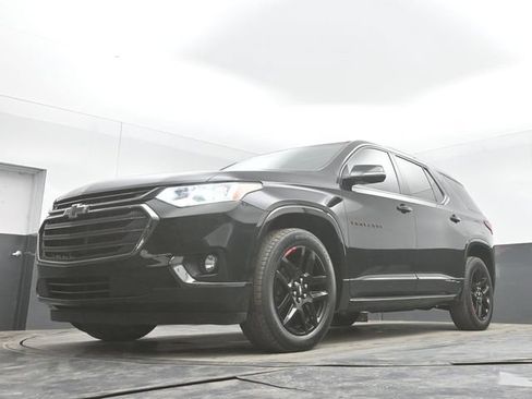 Used 2019 Chevrolet Traverse Premier w/ Redline Edition FWD image 47