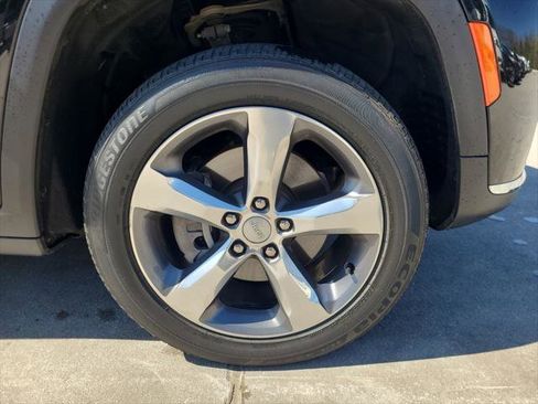 Certified 2021 Jeep Grand Cherokee L Limited w/ Trailer Tow Group (B) image 29