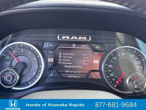 Used 2024 RAM 1500 Laramie image 7
